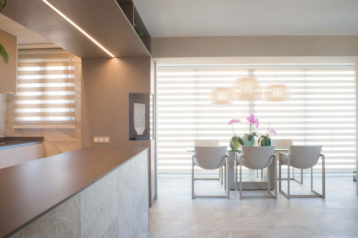 wall-street-armchair-vondom-core-furniture-lifestyle-1_preview