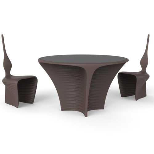 A bronze Biophilia furniture set by Vondom.