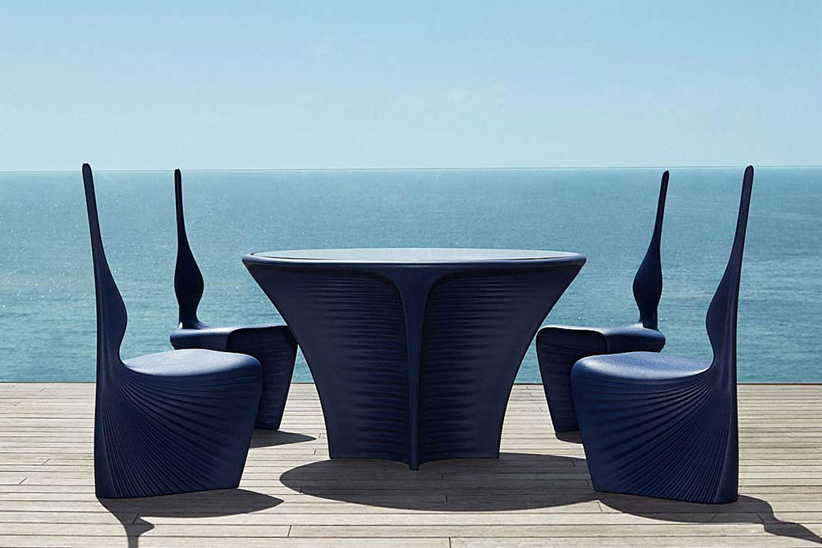 biophilla-dining-chair-navy-vondom-core-furniture-lifestyle-4