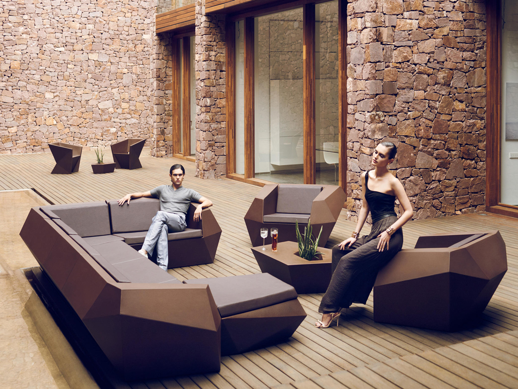 faz-modular-seating-bronze-vondom-core-furniture-lifestyle-1