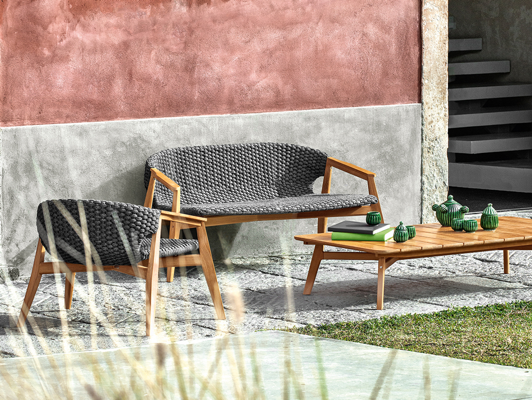 knit-lounge-chair-ethimo-core-furniture-lifestyle-3