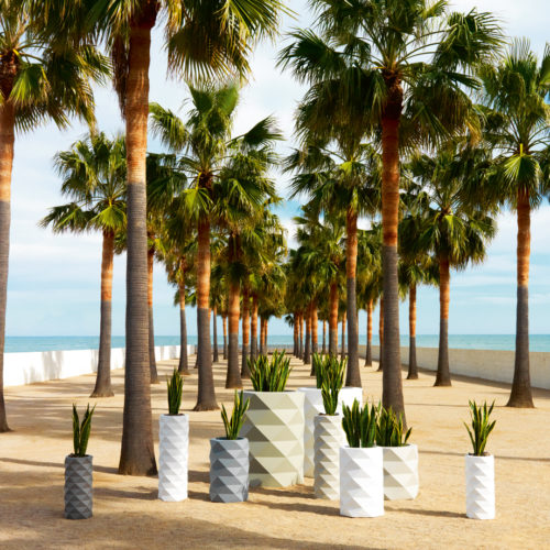 MARQUIS MEDIUM PLANTER <br/> By Vondom - Image 2