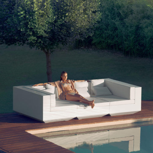 VELA CENTER DEEP SOFA - 3 PIECE <br/> By Vondom