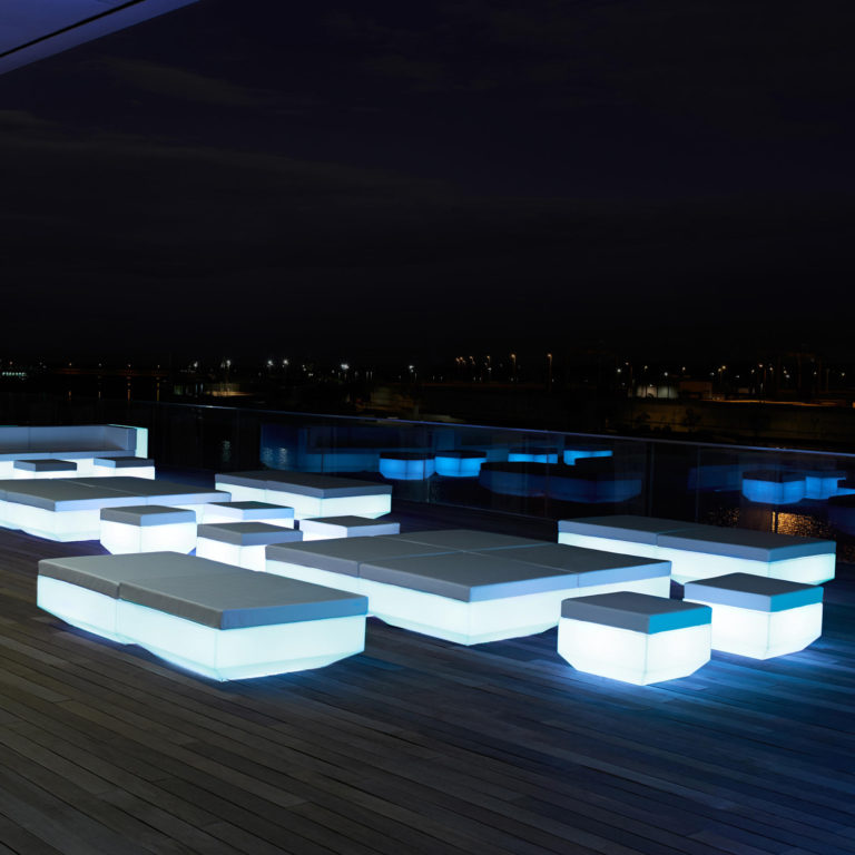 VELA ILLUMINABLE COFFEE TABLE <br/> By Vondom - Image 6