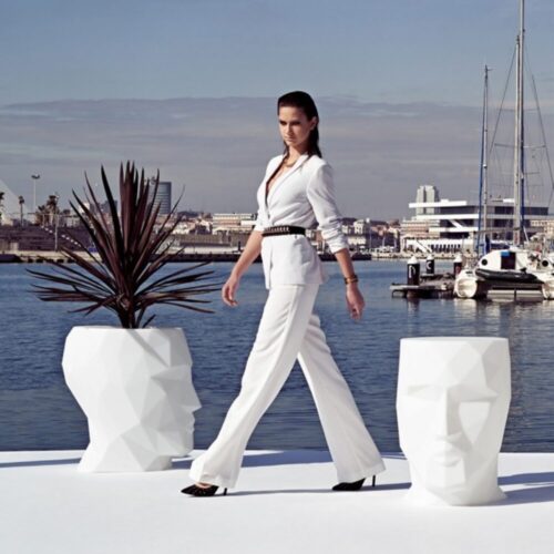ADAN MEDIUM PLANTER <br/> By Vondom <br/><br/> IN STOCK - Image 2