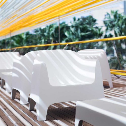 SOLID LOUNGE CHAIR <br/> By Vondom - Image 3