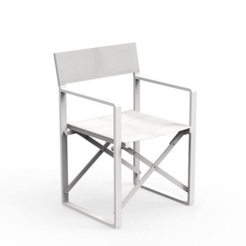 The chic director chair by Talenti in white.