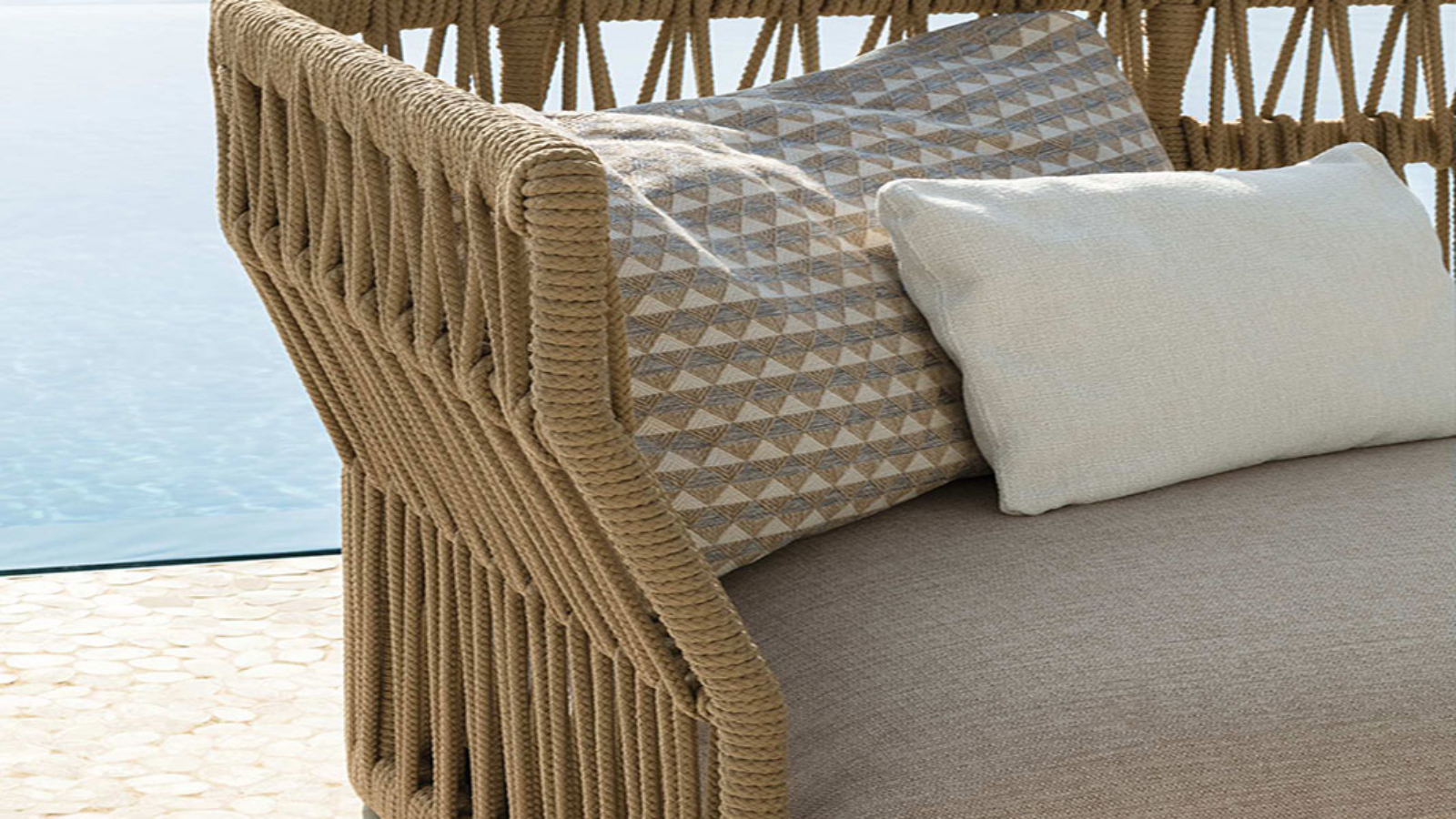 cliff-braided-sofa-telenti-core-furniture-lifestyle1
