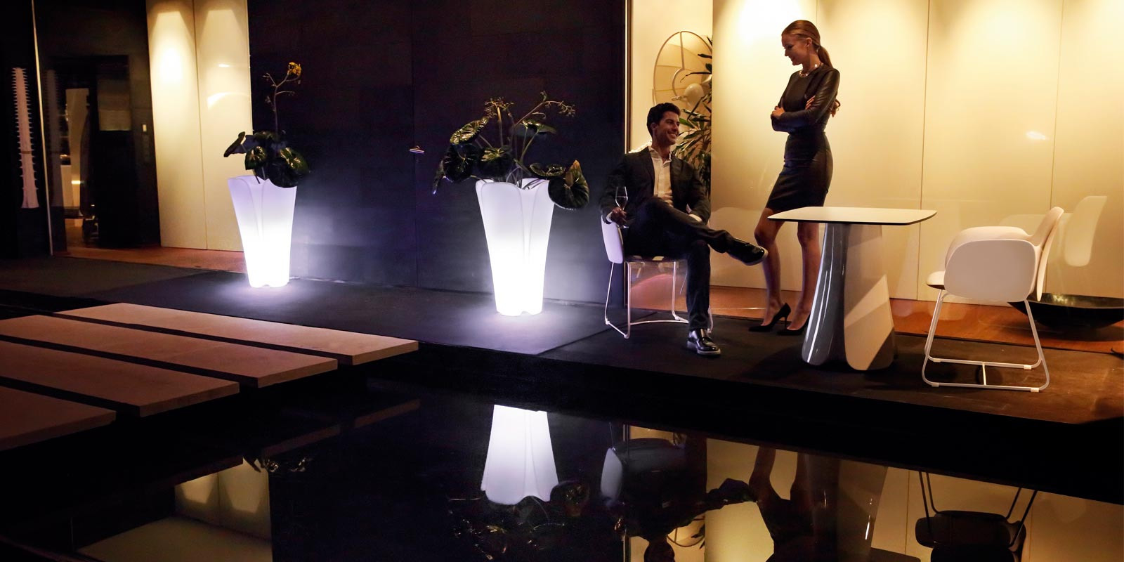 vondom_pezzettina_armchair_lifestyle_2021_corefurniture