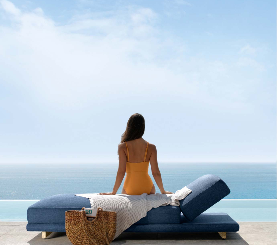 talenti_argo_sunbed_lifestyle_2_corefurniture