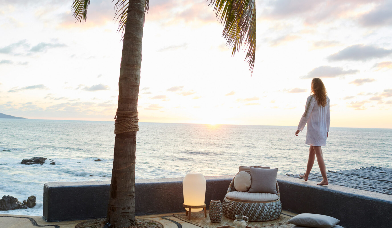 LOON_Floor-Lamp-S-DALA_Lounge-chair-DALA_Lantern-1920×1024