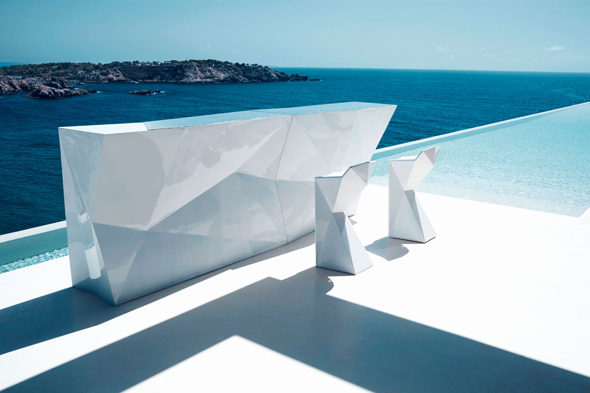 VONDOM BARS Banner Image