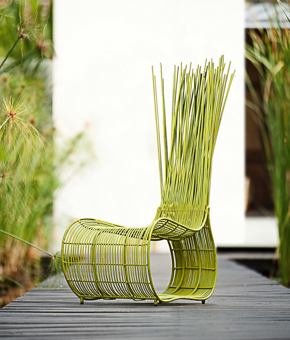 kenneth_yada_easy_chair_lifestyle_corefurniture_online