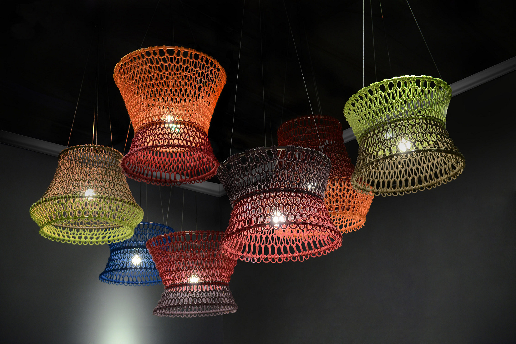 kenneth_cobonpue_carousel_hanging_lamp_lifestyle_corefurniture_online