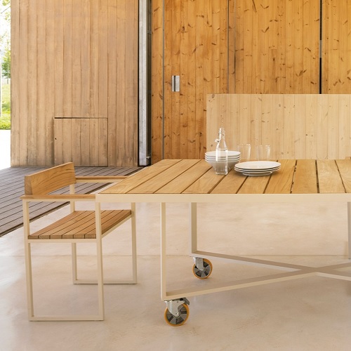 VINEYARD DINING TABLE <br/> By Vondom - Image 2