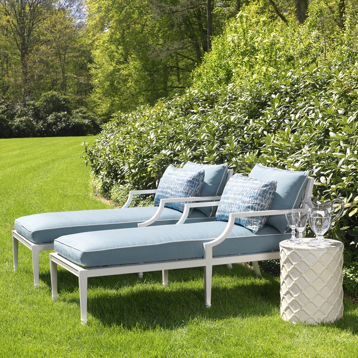eichholtz_chaise_longue_bella_vista_lifestyle_corefurniture_online