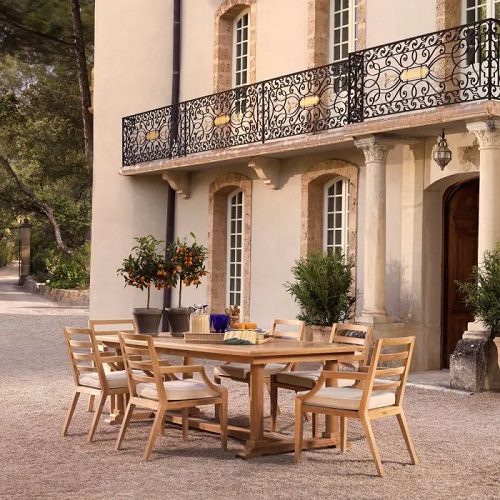 OUTDOOR DINING TABLE BELL RIVE <br/> By Eichholtz - Image 2