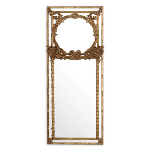 Designer Mirror Le Royal by Eichholtz in an antique gold finish, Hand-craved from mahogany wood in a French style