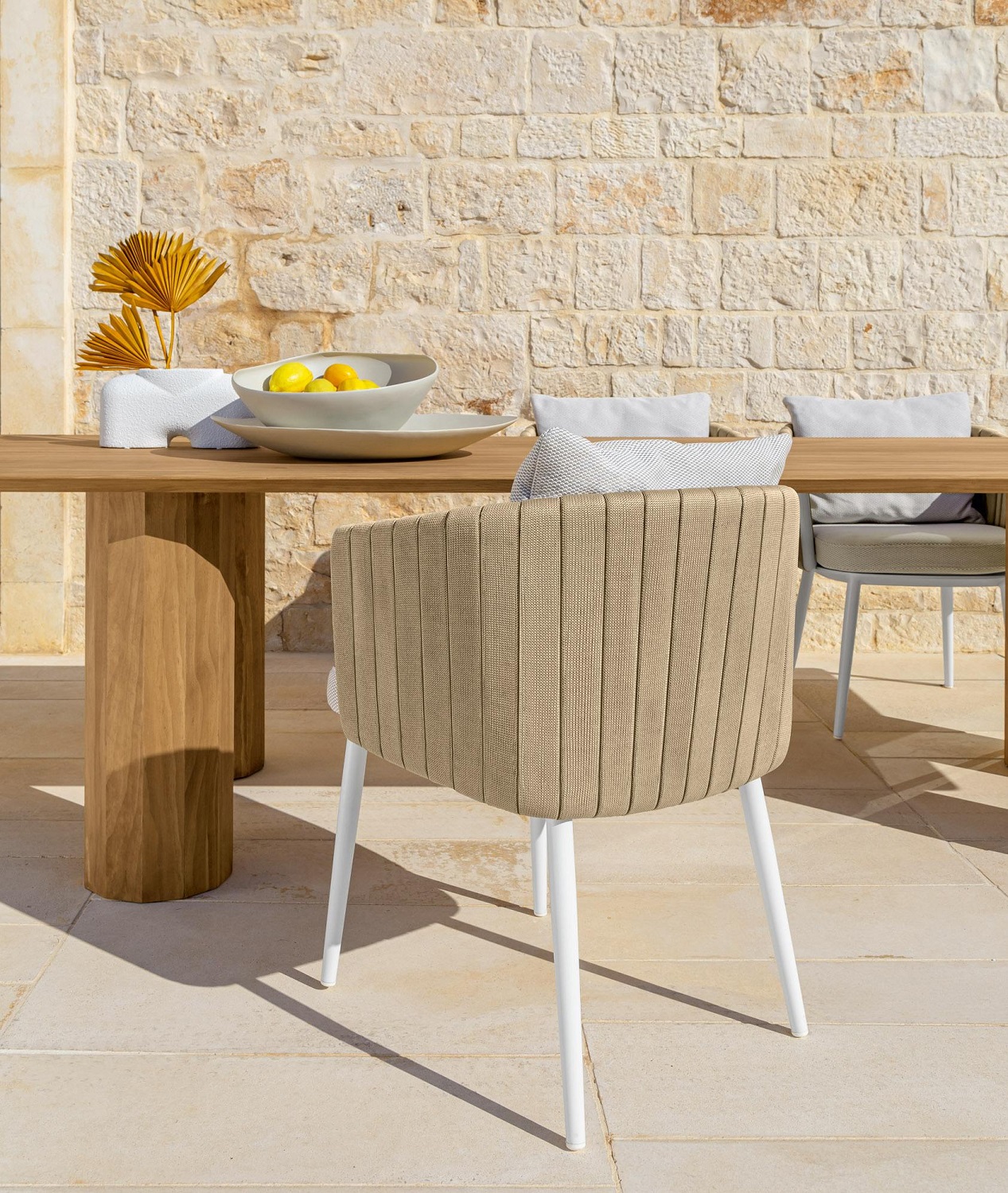 talenti_salinas_140_140_lifestyle_4_corefurniture_online