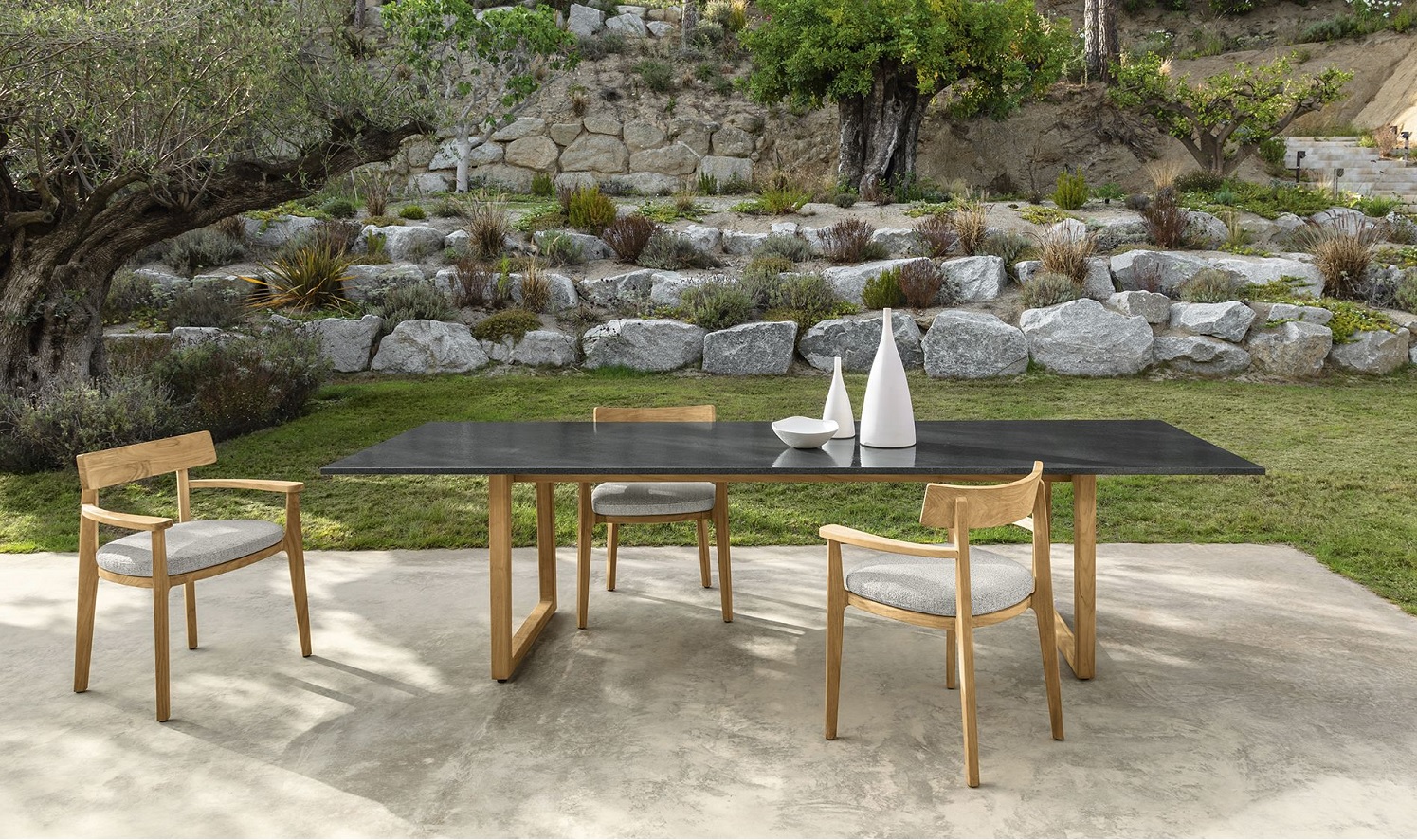 talenti_ever_dining_table_lifestyle_2_corefurniture_online