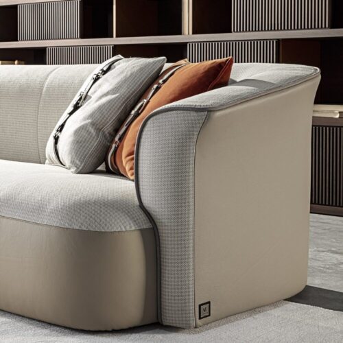 CERNOBBIO SOFA </br/> By Meroni & Colzani - Image 2