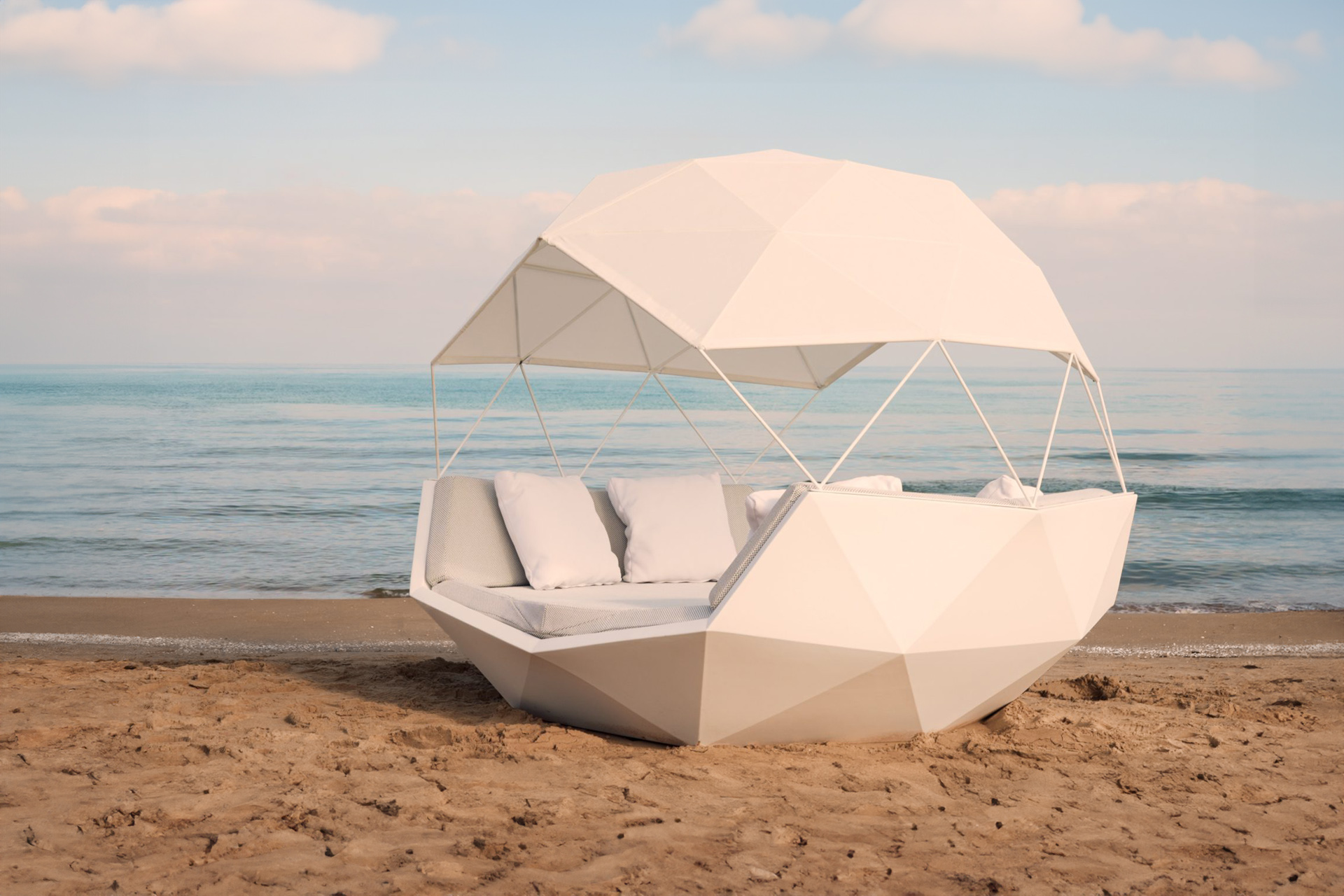 Vondom-Iglu-Daybed-Ramon-Esteve-3