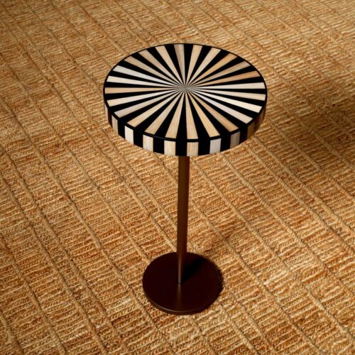 SIDE TABLE ALBANY <br/> by Eichholtz - Image 2