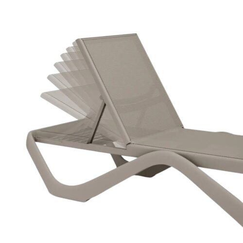 LOVE SUN LOUNGER <br/> By Vondom
