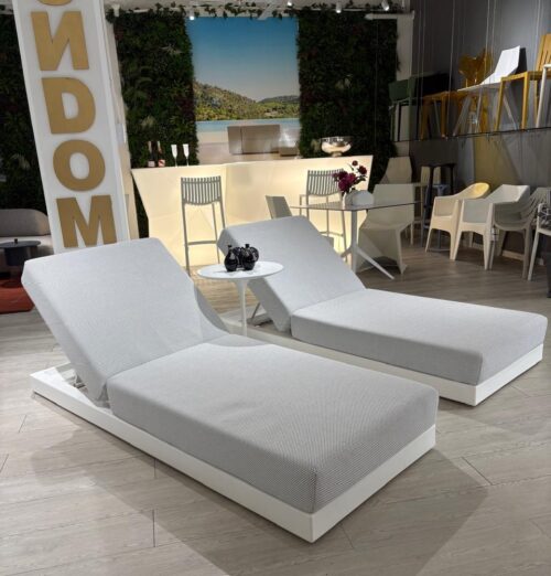 PIXEL SUN LOUNGER <br/> By Vondom